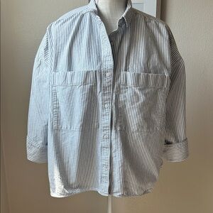 Everlane Button Down Shirt